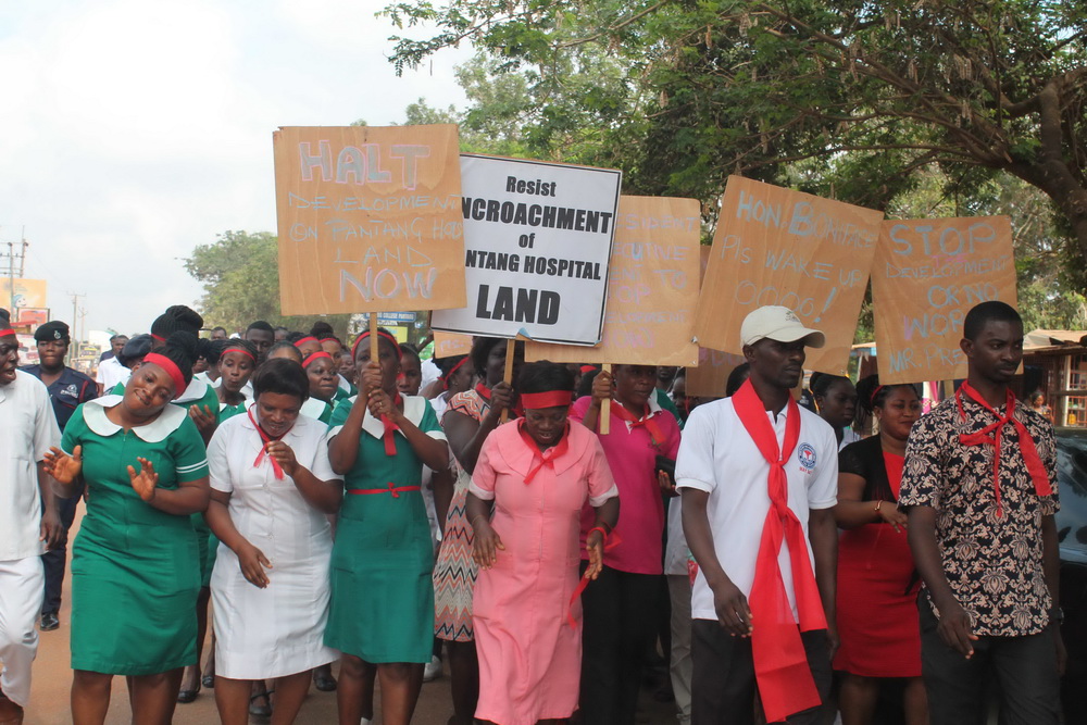 Workers of Pantang Hospital on a demonstration against encroachment on the hospital’s lands