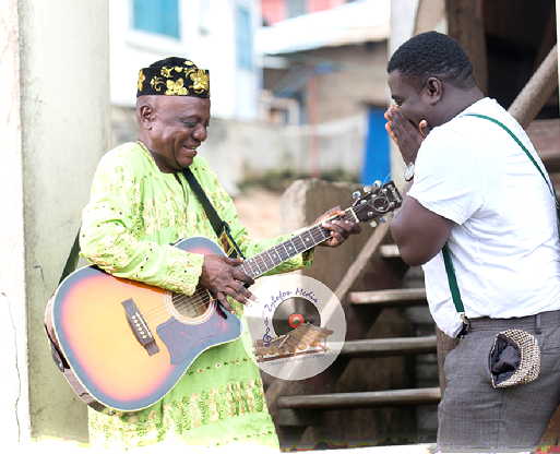 Nana Kwame Ampadu and Kumi Guitar