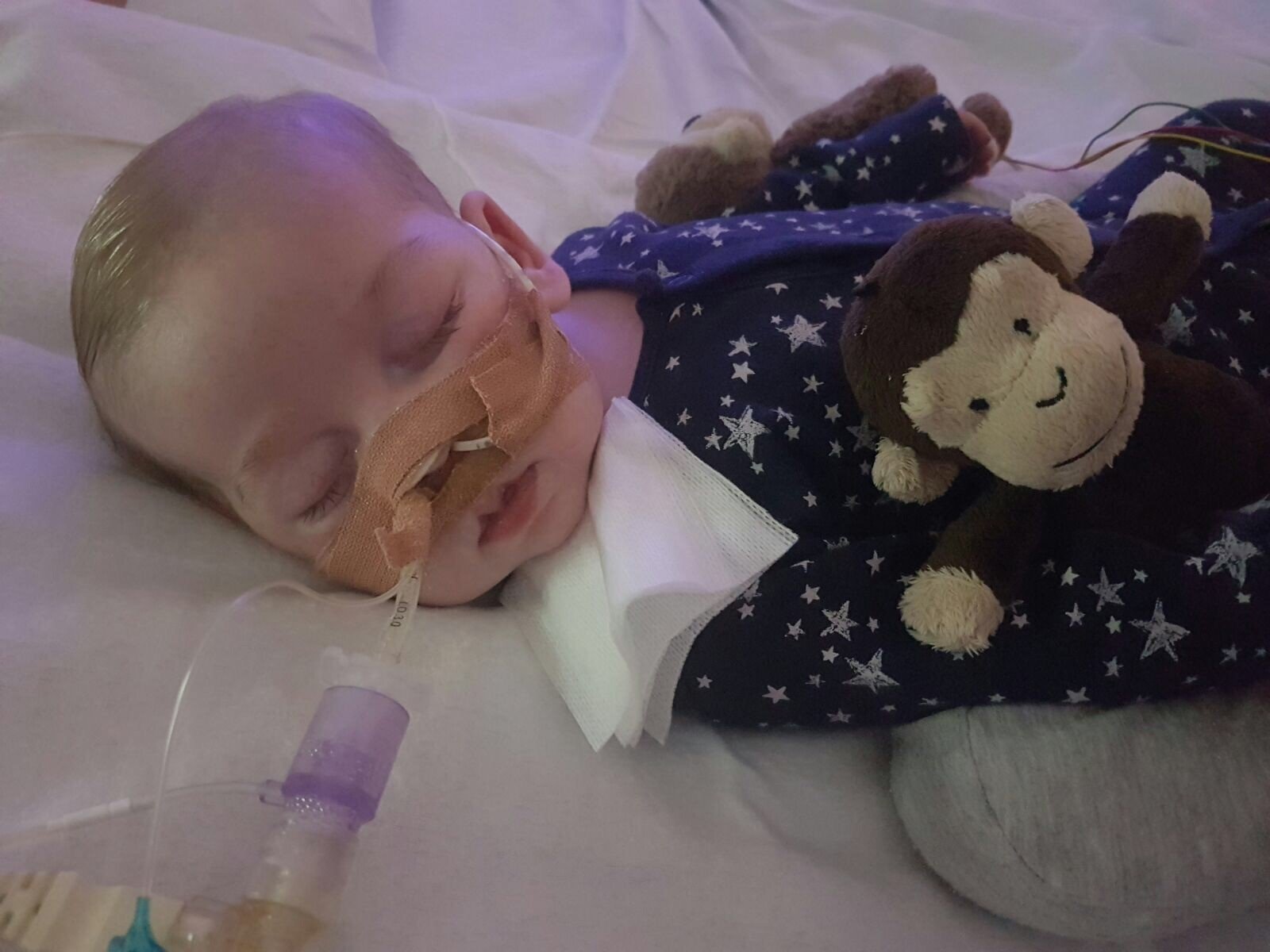 Baby at center of UK court battle dies