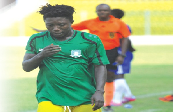 Godfred Saka — Skipper, Aduana Stars