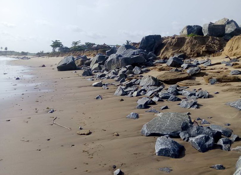Work on the sea defence project at Fonko in the Ahanta West District has been abandoned