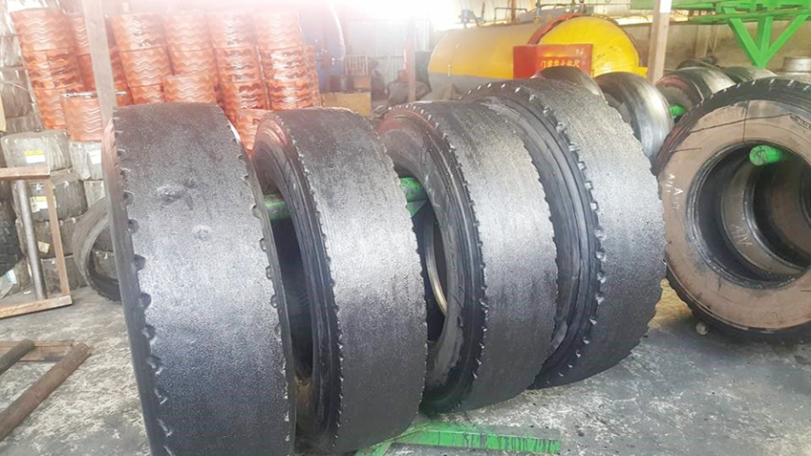 Samples of worn-out tyres undergoing retreating