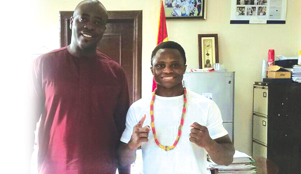 Isaac Asiamah (left) with Isaac Dogboe during the visit