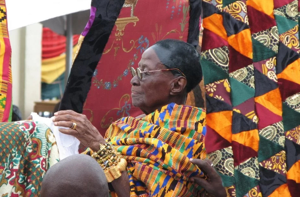 Nana Afia S33waa Ampem II