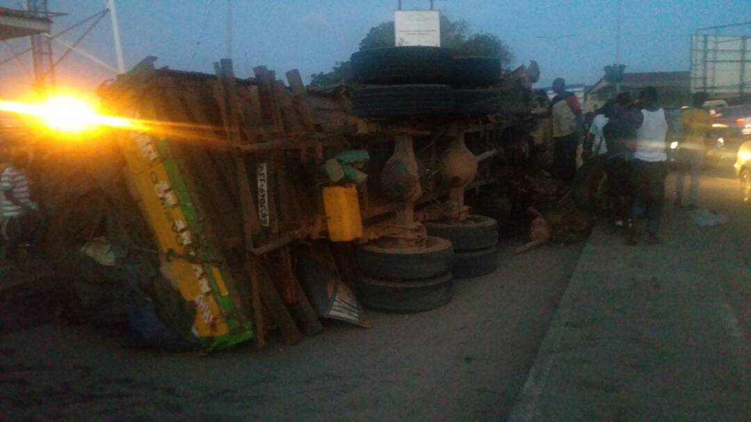Truck accident on Graphic Road causes rush hour traffic