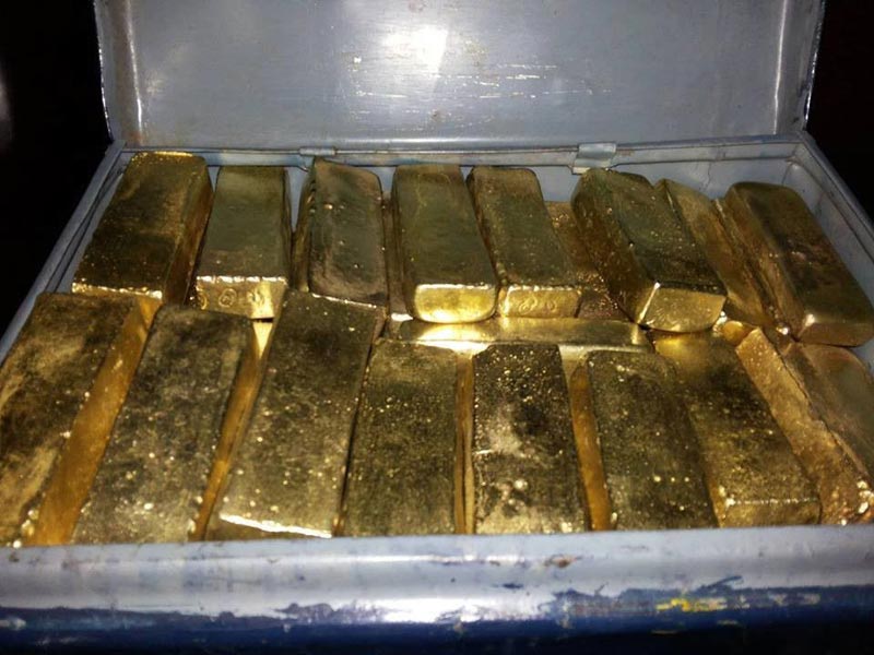 Two defraud Indian businessman in gold deal 