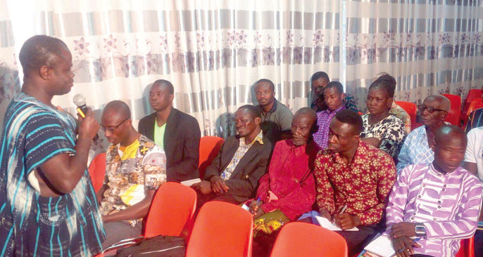 Dr Duah (left) speaking at the seminar