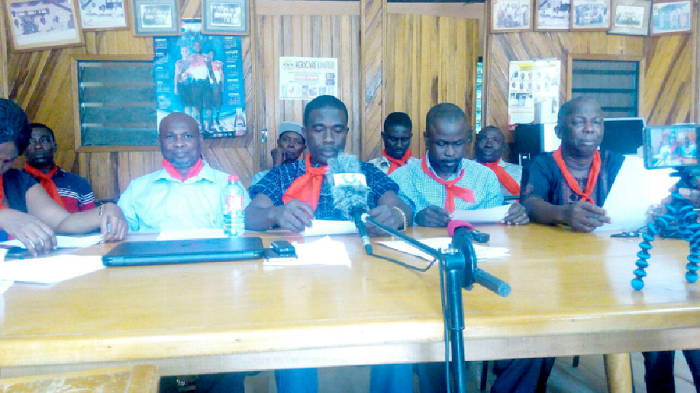 Mr Isaac Essiaw (middle) surrounded by other members of the association the the press conference
