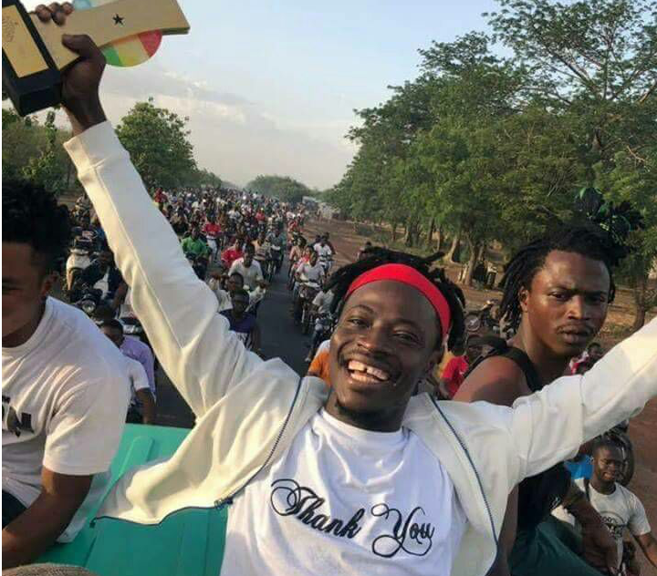 Fancy Gadam given a rousing and heroic welcome to Tamale after VGMA win