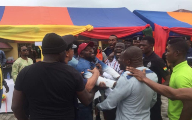 Irate NPP youth attack Upper West Akyem DCE at Adeiso