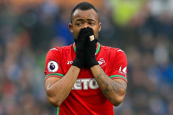 Swansea coach slams want-away Ayew for refusing to train