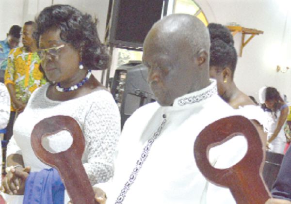 Mr G.B.K. Owusu (in white) holding the Key of Authority