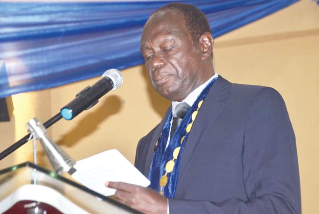  Prof. P. K. Nyame administering the Hippocratic oath to the inductees