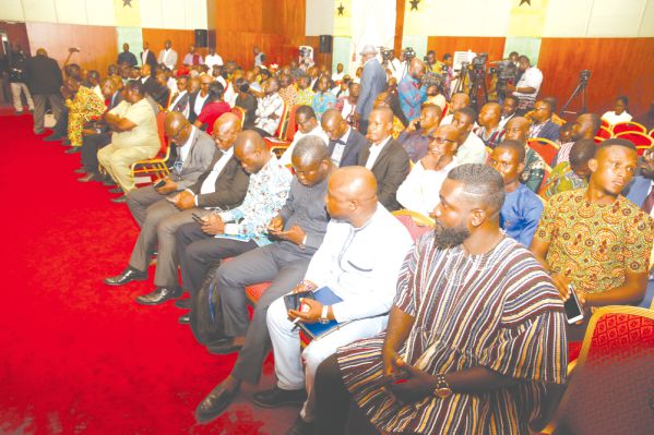 A number of journalists at the recent meet-the-press with the President