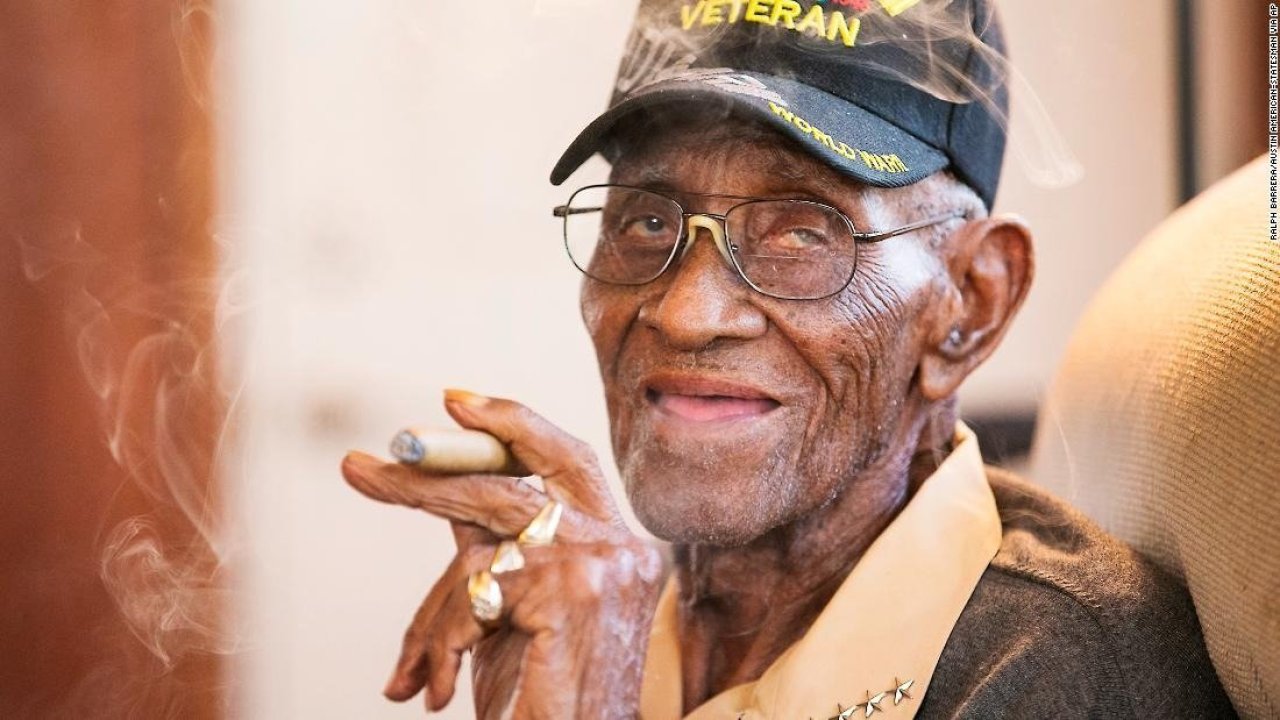 Richard Overton, America's oldest World War II veteran and the oldest man in the US, dies at 112