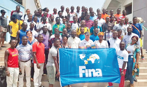 Rick Powers (in cap) in a pose with the participants after the course