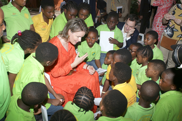 Her Royal Majesty interacting with pupils and students of the Sunflower