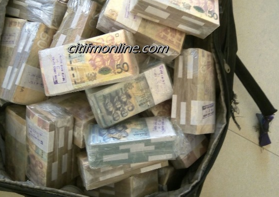 Police urges public to alert them before withdrawing huge sums from bank