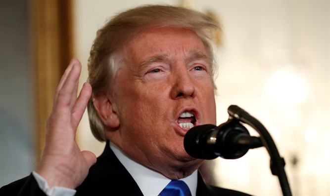 Trump postpones 'fake news' awards