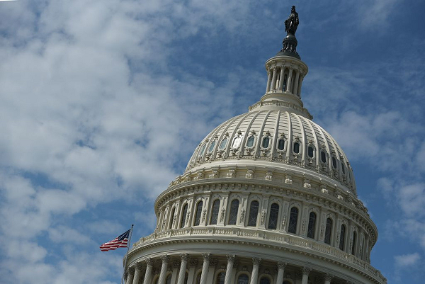 US government shutdown as Senate fails to pass new budget