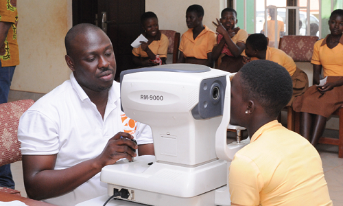 A pupil undergoing the screening exercise