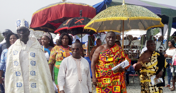 Dr Samuel Ato Duncan (left) with Mr Kingsley Aboagye Gyedu (middle), Deputy Minister of Health and Nana Kobina Nketia (right) the Omanhene of the Essikado Traditional Area  