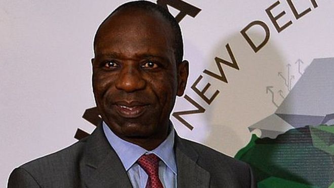 Prime Minister Carlos Agostinho do Rosário was seen waiting at the airport VIP lounge