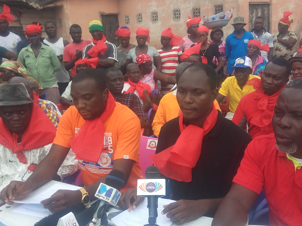 Mr Sanuel Laryea and Nii Nettey Nettey adressing the press