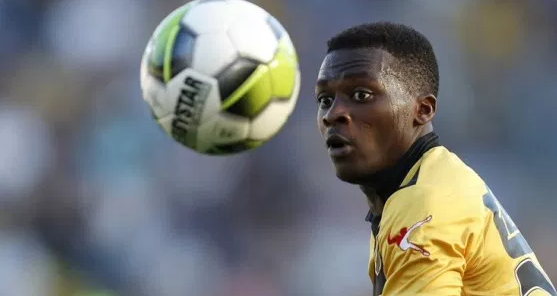 Hibs in talks with Man City over Thomas Agyepong