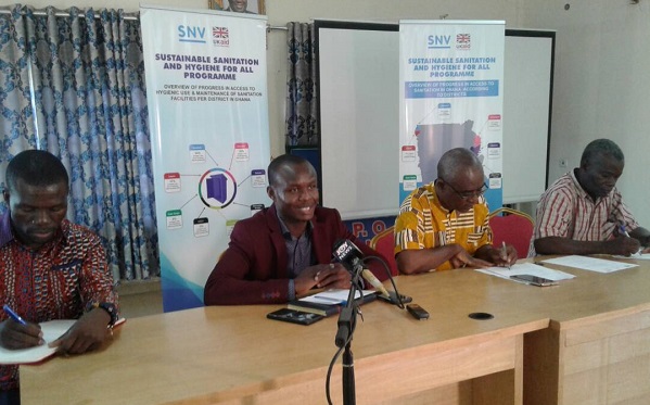 Eric Banye – Country Programme Coordinator for SNV (in dark suit)