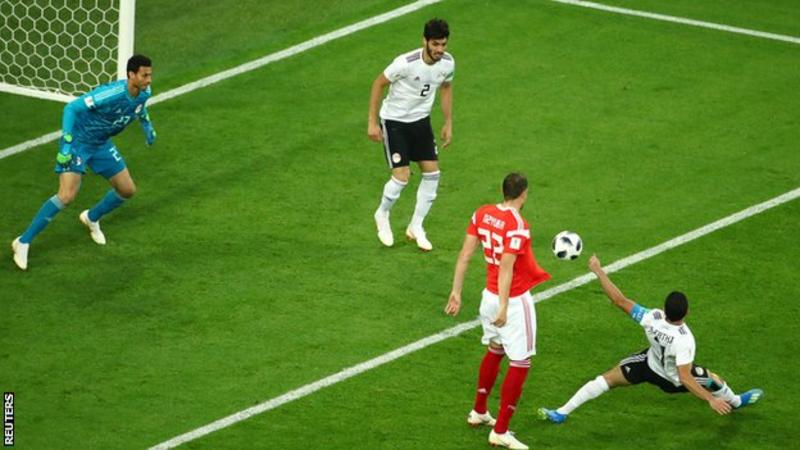 Russia 3-1 Egypt - two wins and eight goals for hosts