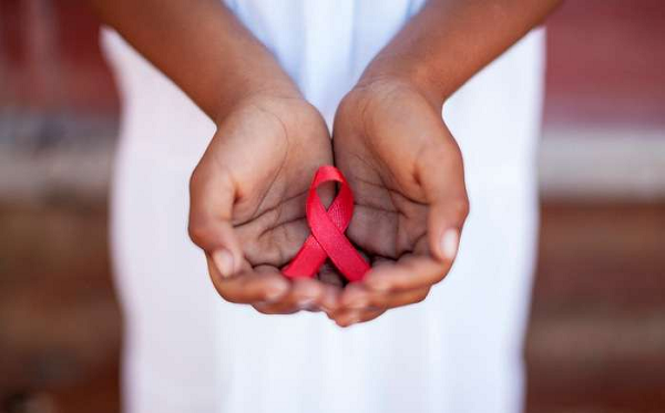 AIDS Commission dares herbalists to test preparations for supposed HIV/AIDS cure