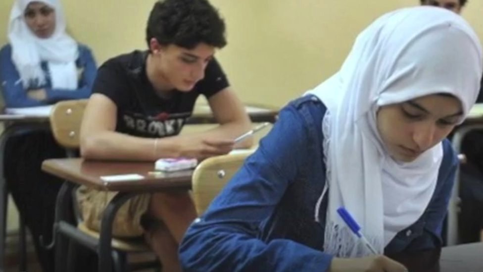 Algeria turns off internet for high school exams