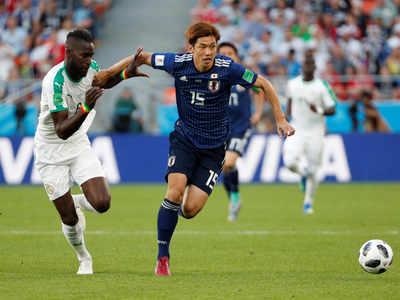 World Cup: Japan hold Senegal 2-2