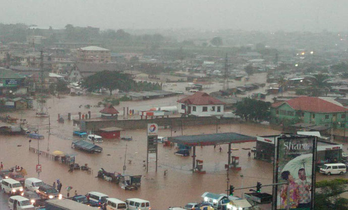 Kumasi: Anloga junction flooded after downpour