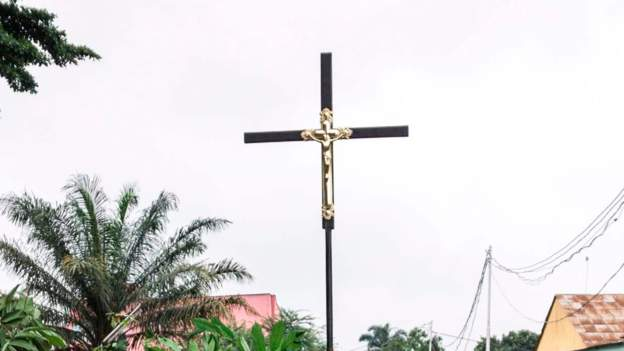 Priest arrested for trying to raise man from dead