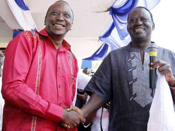 Kenyatta extends olive branch to Odinga in bid to heal divisions (FILE PHOTO)