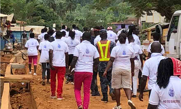 Residents of Atiwa at the start of their walk to the Flagstaff House