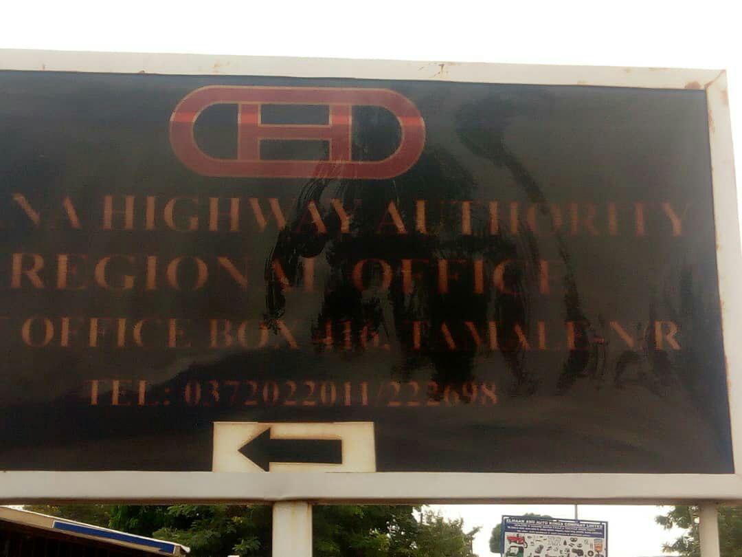 Youth attack Highway Authority office in Tamale