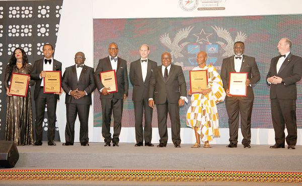 President Akufo-Addo (4th right) and Prince Edward, Earl of Wessex (5th left), with the award winners at the Head of State Ball in Accra. Pictures: SAMUEL TEI ADANO