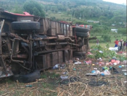 Kenya bus crash kills at least 40