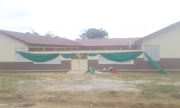 Front view of the classroom block for the Jachie DA Prmary School.