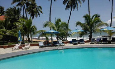 Coconut Grove Beach Resort, Elmina