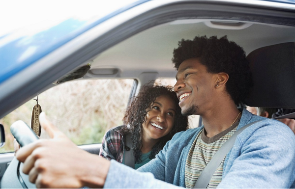 12 Cute things couples can do to stay in touch instead of texting all day