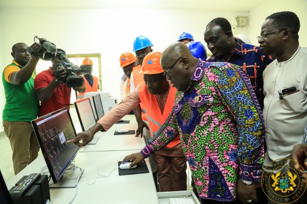 Akufo-Addo Commissions 20MW solar plant