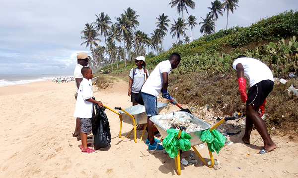 Environmental Justice Foundation cleans Cape Coast beaches