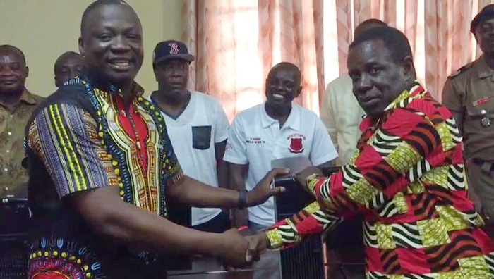 Vigilant Global donates computers to Mfantsipim