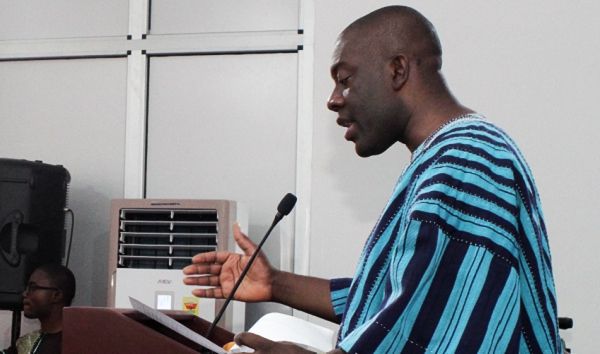Mr Kojo Oppong Nkrumah (inset), the Minister of Information, briefing the press in Accra. Picture: GABRIEL AHIABOR