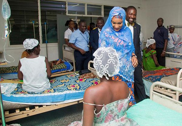 Mrs Samira Bawumia with an in-patient