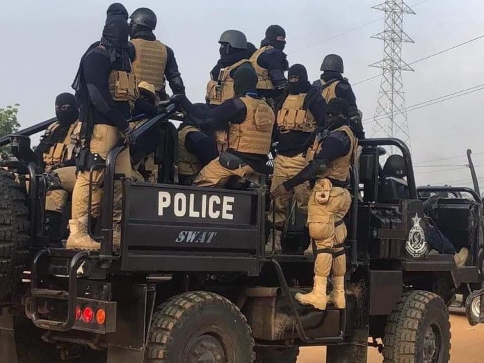 No masked men for elections again – Short Commission report